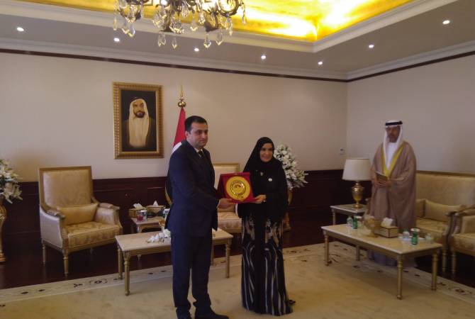 L'Ambassadeur de la République d'Arménie et la Présidente du Conseil national fédéral des 
Emirats arabes unis ont souligné l'importance des visites réciproques des parlementaires
