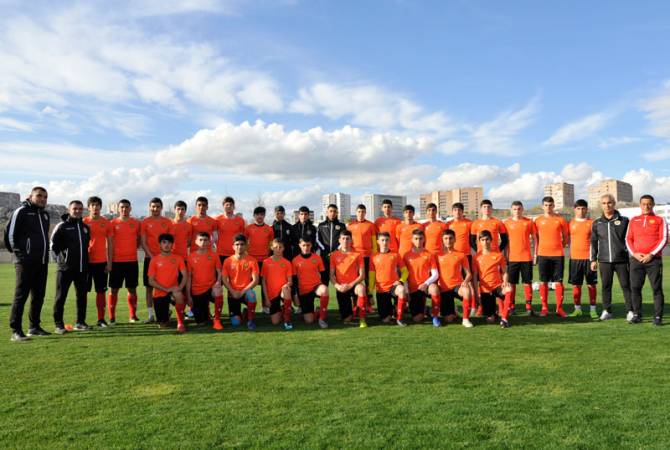 Հայաստանի ֆուտբոլի Մ-16 հավաքականը մեկնել է Բոսնիա և Հերցեգովինա

 