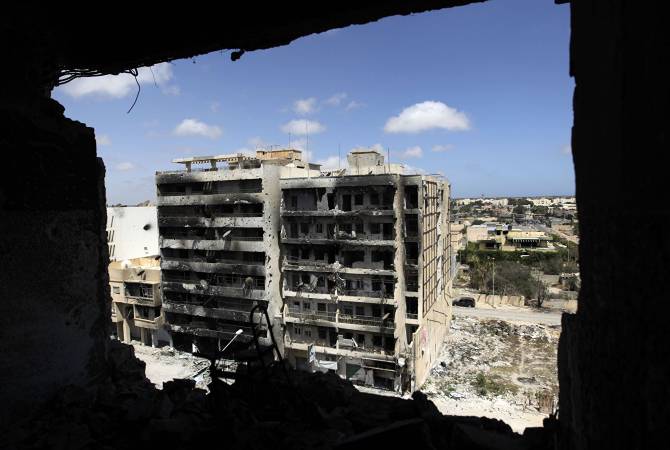 Более 42 тысяч человек покинули свои дома из-за боев в районе Триполи