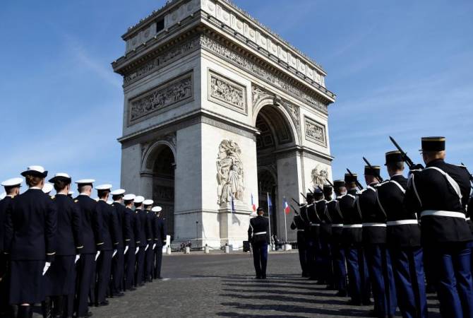  В Париже начались торжества в честь 74-й годовщины окончания Второй мировой войны 