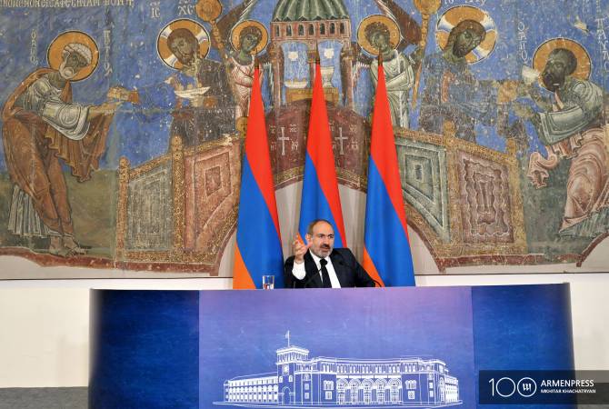 المؤتمر الصحفي لرئيس الوزراء الأرميني نيكول باشينيان بمناسبة عامه الأول في المنصب دام 5.5 ساعة 
-متجاوزاً مؤتمره الصحفي السابق بمدته- باشينيان قدّم 100 إصلاح مُنجز-