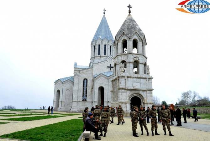 اليوم 9 مايو تحتفل أرمينيا والشعب الأرمني بالعيد الثلاثي- تحرير مدينة شوشي، انتصار الحرب العالمية 
الثانية وتأسيس جيش آرتساخ- صور-
