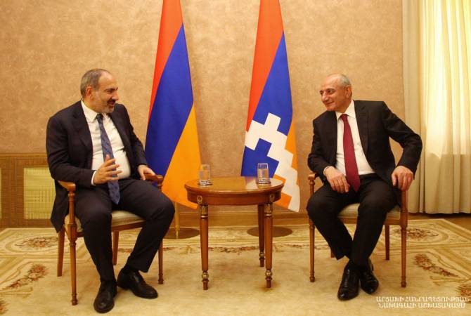 Nikol Pashinyan, Bako Sahakyan discuss issues related to cooperation between two Armenian 
states
