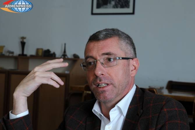 Франк Энгель надеется, что вокруг Карабаха больше не будет вспышки насилия