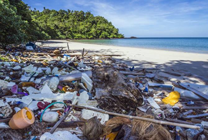Ученые: пластиковый мусор убивает двух жителей развивающихся стран в минуту