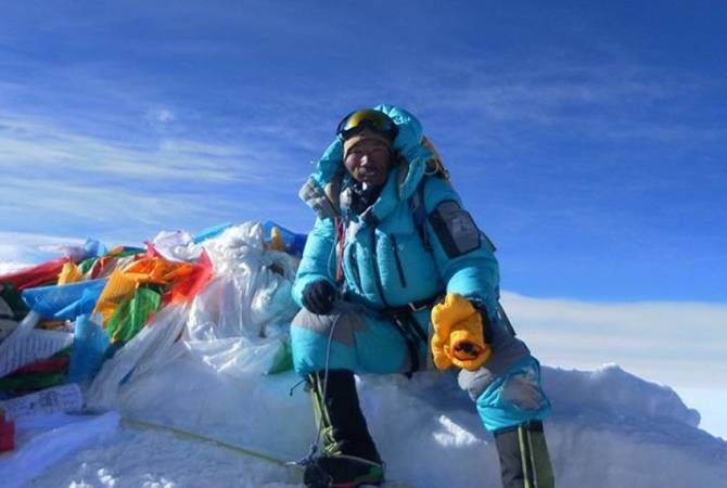 Непалец установил мировой рекорд по количеству восхождений на Эверест