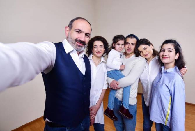 Никол Пашинян поздравил с Международным Днем семьи