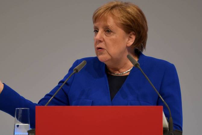 Меркель заявила, что Еврокомиссия не сможет остановить "Северный поток — 2"