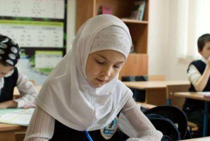 В Австрии запретили носить хиджабы в начальной школе
