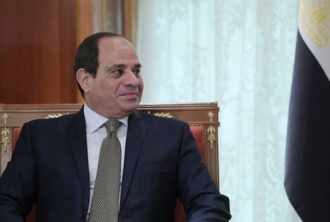 Президент Египта амнистировал 560 заключенных