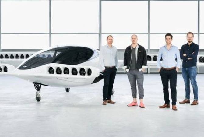 Германский стартап Lilium представил летающее такси без водителя