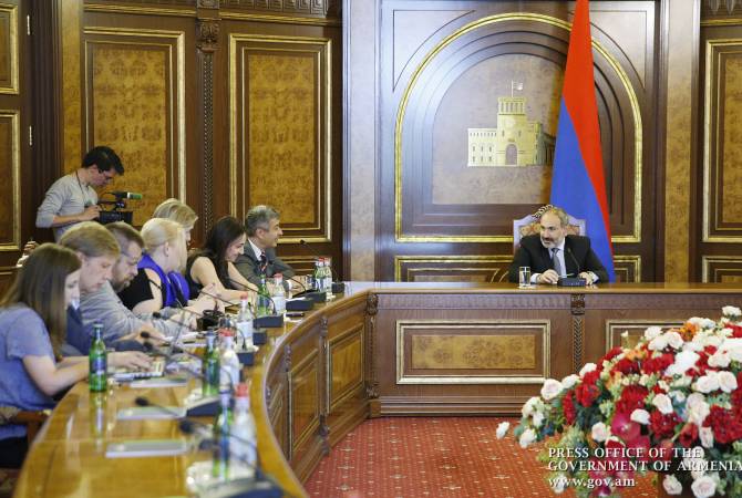 رئيس الوزراء الأرميني نيكول باشينيان يتحدث عن احتمال استقطاب أذربيجان للإسلاميين المتطرفين بعد 
هزيمتهم بالشرق الأوسط ويقول أن التصعيد القادم لنزاع ناغورنو كاراباغ لن يكون محلياً