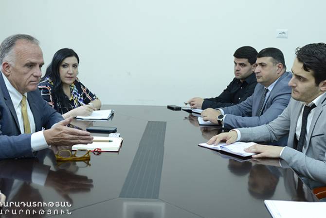 Le ministre adjoint de la Justice a reçu une délégation invitée par l’USAID