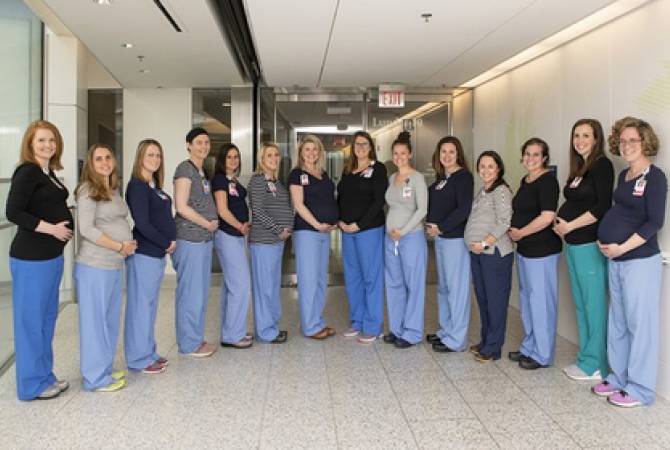 В больнице одновременно забеременели 14 медсестер