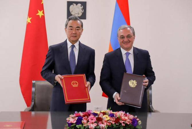 Հայաստանի և Չինաստանի ԱԳ նախարարների հանդիպման արդյունքներով Երևանում ստորագրել են մի շարք փաստաթղթեր