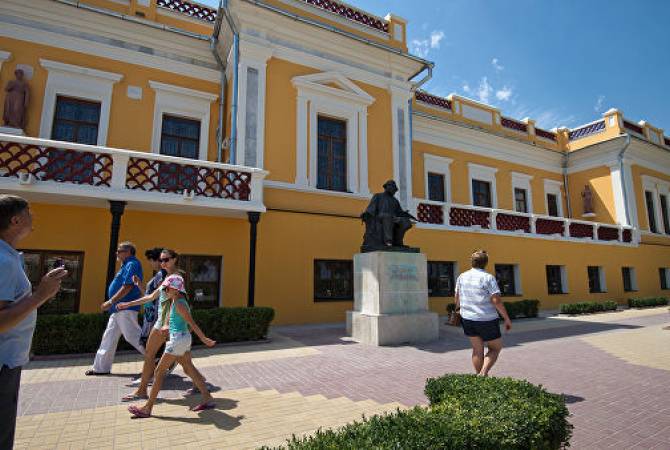  В Феодосии реконструируют картинную галерею имени Айвазовского 