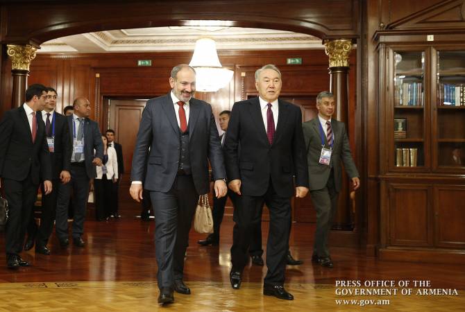 Никол Пашинян и Нурсултан Назарбаев  отметили важность регионального мира  и 
стабильности