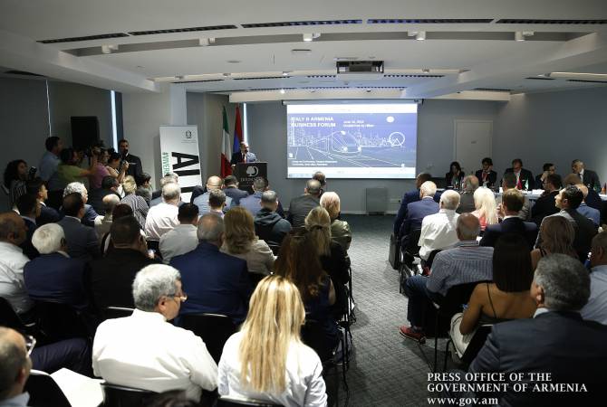 Կառավարությունը կանգնած է հայ և իտալացի գործարարների 
պայմանավորվածությունների թիկունքին. Երևանում անցկացվում է հայ-իտալական 
գործարար համաժողով

