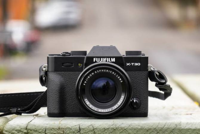 Fujifilm-ը որոշել Է կրկին սեւ-սպիտակ ֆոտոժապավեն արտադրել

