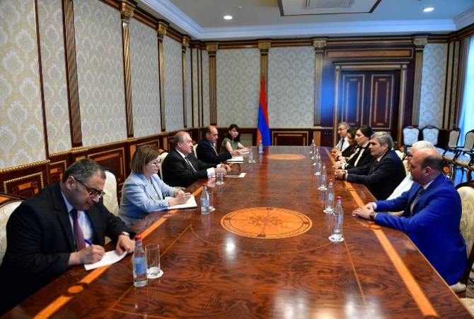 Le Président de la République d'Arménie a accueilli les représentants du parti «République»

