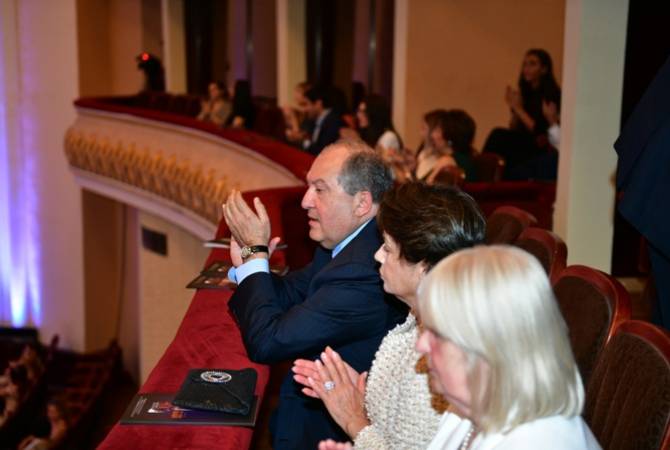 Президент Армении с супругой присутствовал на гала-концерте закрытия XV 
Международного конкурса имени Арама Хачатуряна