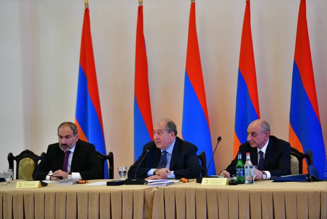 Армен Саркисян считает неприемлемым допущение хищений и злоупотреблений во 
Всеармянском фонде “Айастан” 