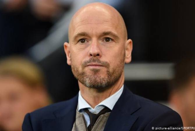 Ajax : Erik Ten Hag prolonge jusqu'en 2022
