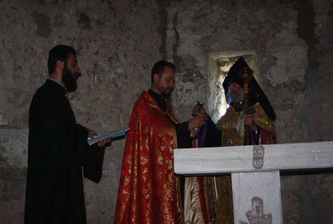 Reconsécration d’une  église du 17e siècle restaurée en Artsakh