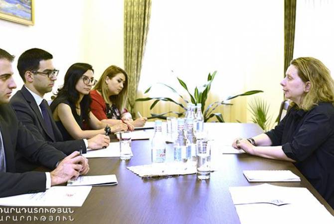 Le ministre de la Justice  a reçu la Chef du bureau du Conseil de l'Europe à Erevan