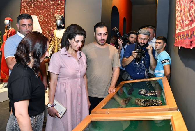 PM’s wife attends grand opening of 2019 Fashion Forum Yerevan 