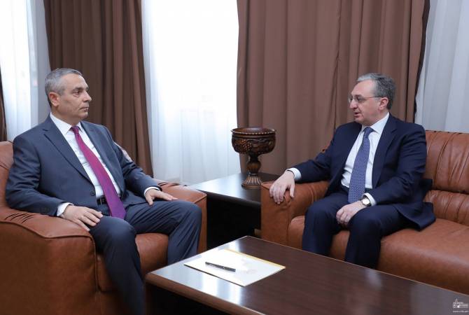 Rencontre entre les ministres des Affaires étrangères d'Arménie et d'Artsakh 