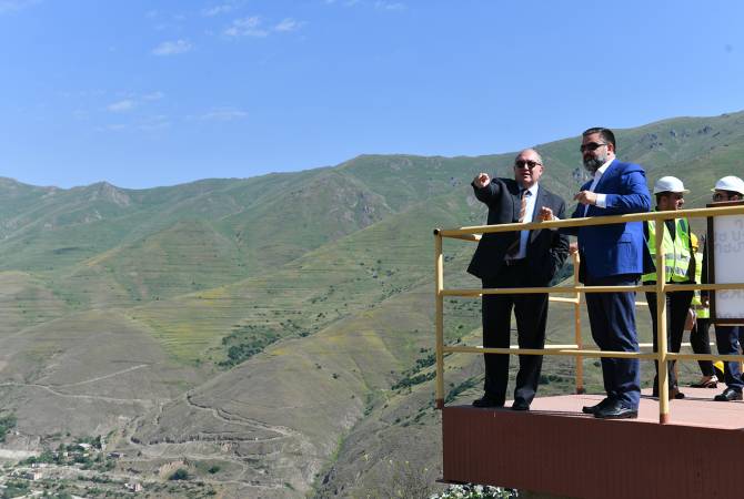 Le président arménien a visité le complexe de cuivre-molybdène de Zangezur 
