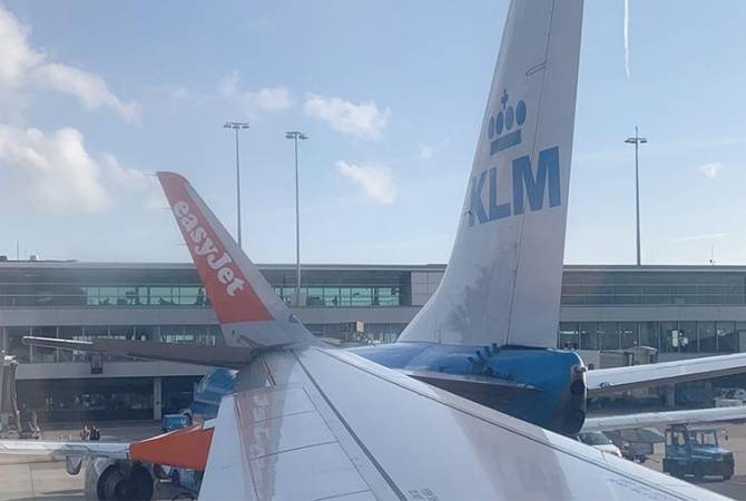  В амстердамском аэропорту столкнулись два самолета 