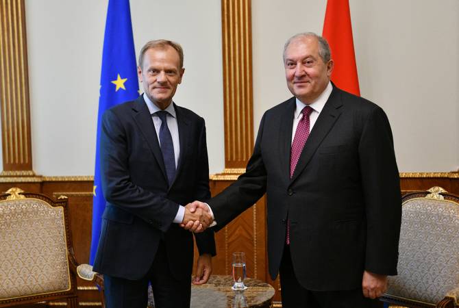 Le président Armen Sarkissian a reçu Donald Tusk, président du Conseil européen 