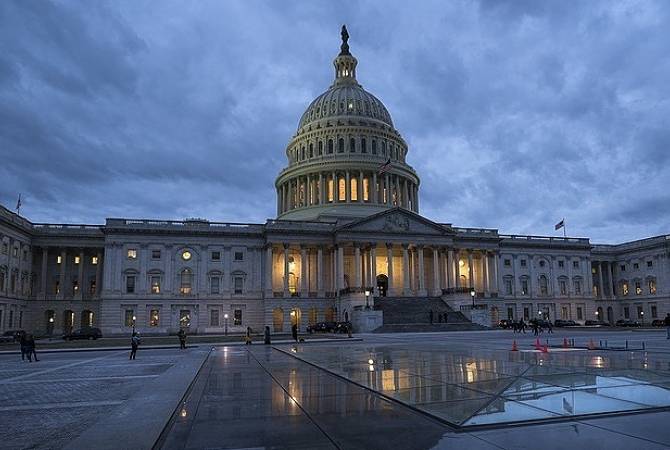 Палата представителей США одобрила поправку, предусматривающую новые санкции 
против России