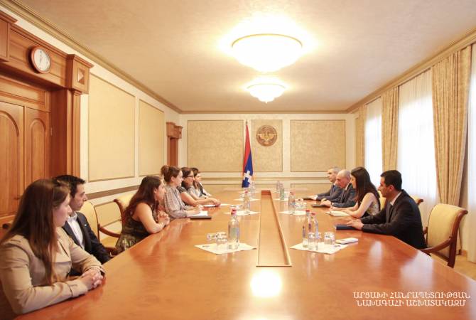 Президент Республики Арцах принял группу американских студентов армянского 
происхождения


