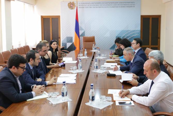 Тигран Хачатрян и ВБ обсудили программу “Стимулирование торговли и инфраструктура 
качества”
