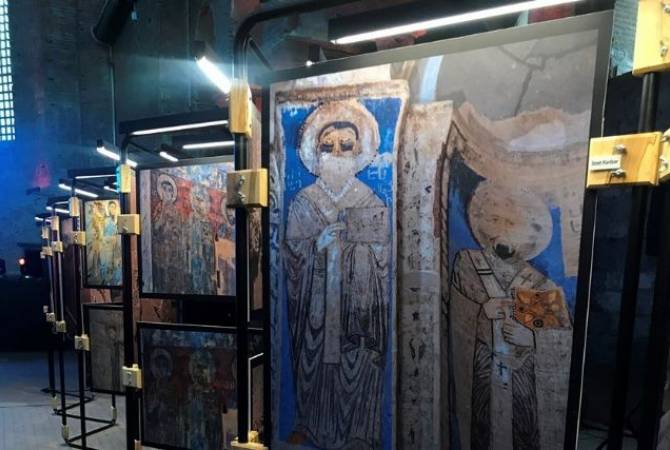 افتتاح معرض صور لكنيسة الصليب المقدس الأرمنية المتواجدة في جزيرة أختامار، فان- بإسطنبول-