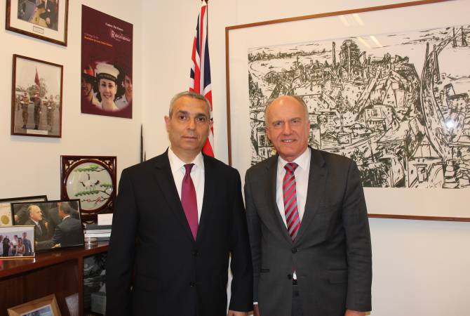Artsakh’s FM meets with Chairman of Foreign Relations Committee of Australian Senate Eric 
Abetz