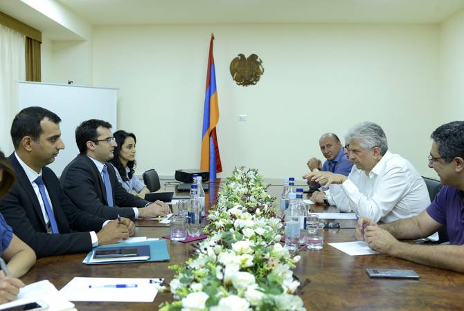 Swiss-Armenian businessman interested in development of mechanical automation in Armenia