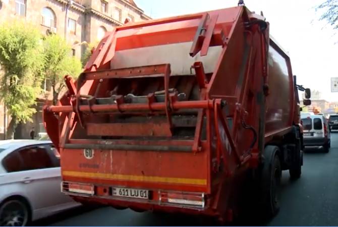 В общинном учреждении Еревана будет 50 мусоровозов и 4400 мусорных баков