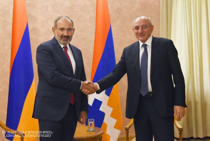 Nikol Pashinyanm Bako Sahakyan discuss issues related to cooperation between two Armenian 
states