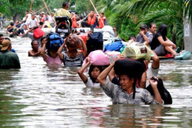В Индии ввели режим ЧС в ряде областей из-за наводнений на юге страны