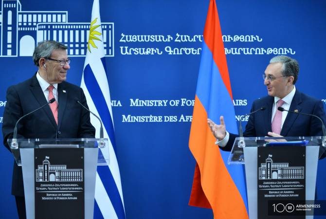 وزير الخارجية مناتساكانيان يستقبل نظيره الأوروغواي نين نوفوا-الذي يعلن عن فتح قنصلية لبلده بأرمينيا-