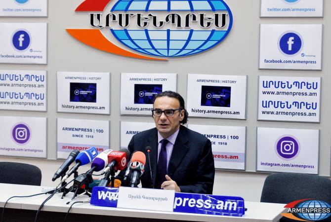 Главный советник премьер-министра Армении Арсен Гаспарян освобожден от занимаемой 
должности