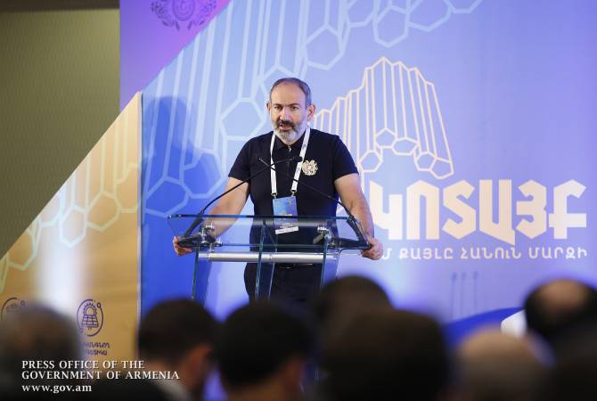 Nikol Pashinyan résume les travaux du Forum « Ma démarche pour la région de Kotaïk »