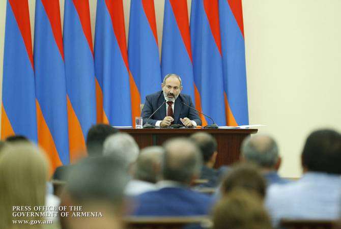Pashinyan holds meetings over Amulsar gold mine