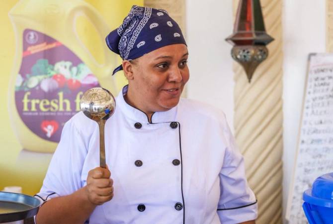 Шеф-повар из Кении установила мировой рекорд по беспрерывному приготовлению еды