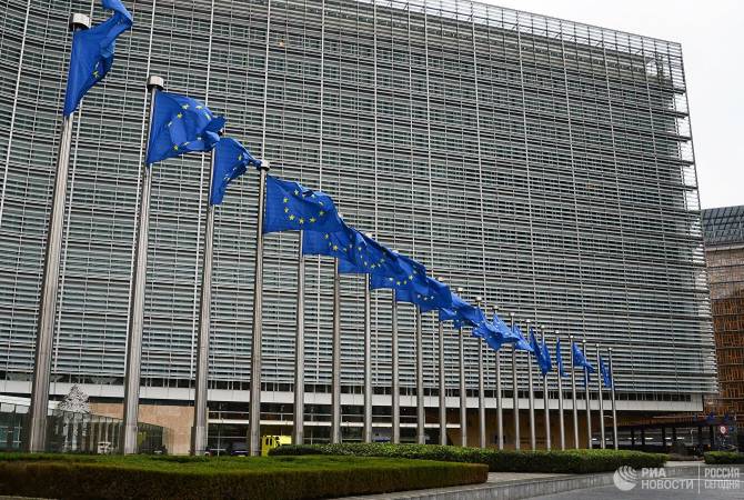 ЕС осенью вернется к определению "черного списка" стран по отмыванию денег