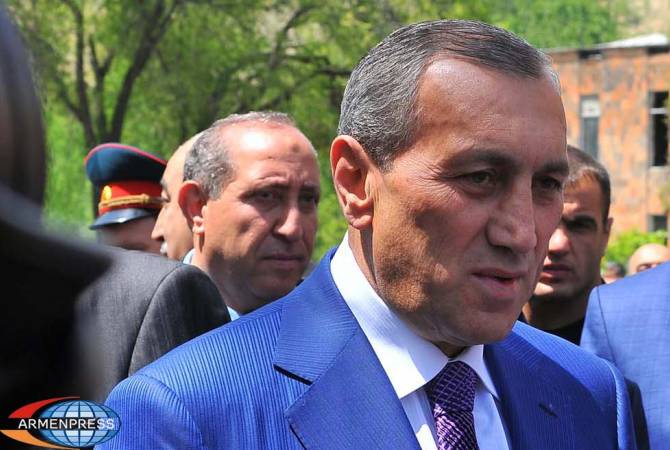 Ex-governor of Syunik Surik Khachatryan is in coma after heart surgery, says ex-MP Seyran 
Saroyan